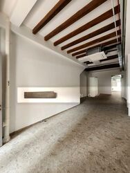 Rowell Road (D8), Retail #592350781